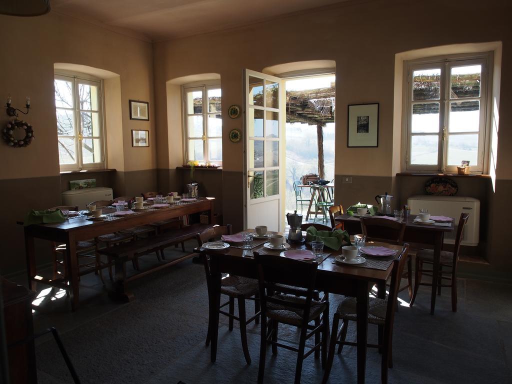 Tenuta Montanello B&B Castiglione Falletto Zewnętrze zdjęcie
